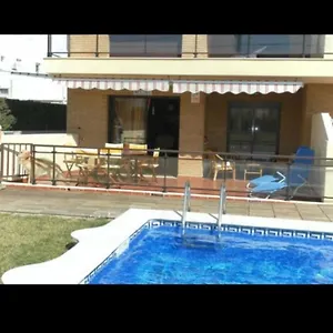  Apartamento Con Terraza Y Acceso Directo A La Piscina Y A 50 M De La Playa España